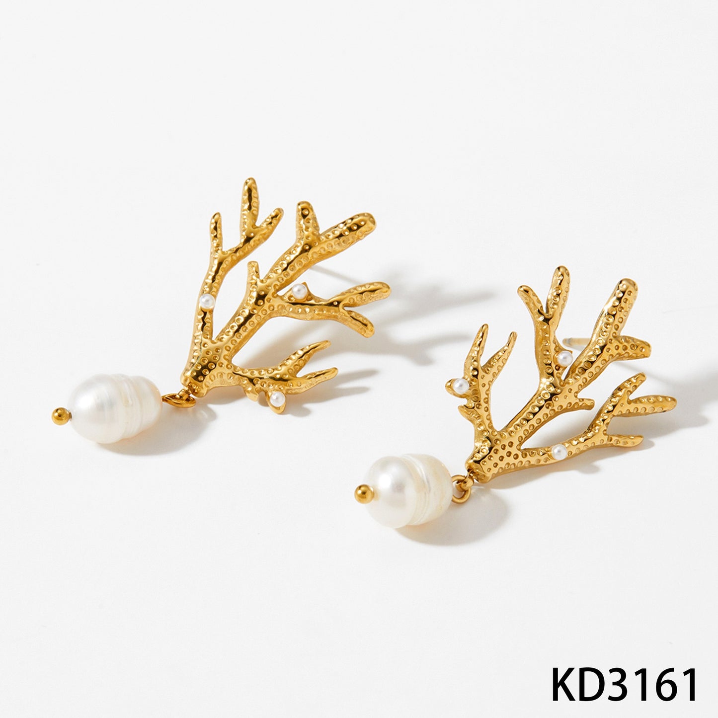 Ocean coral pearl earrings