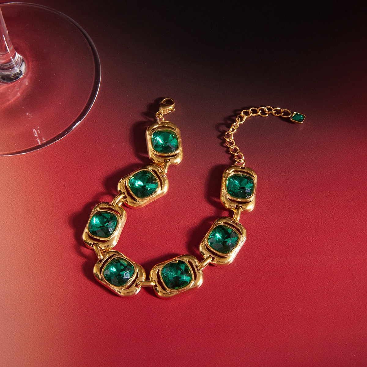 Green sugar rock bracelet