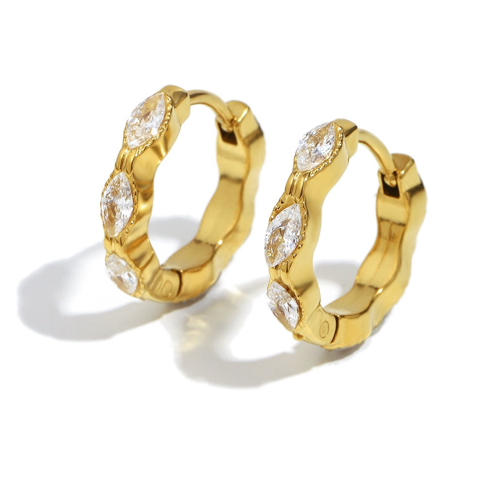 Dainty rock hoops