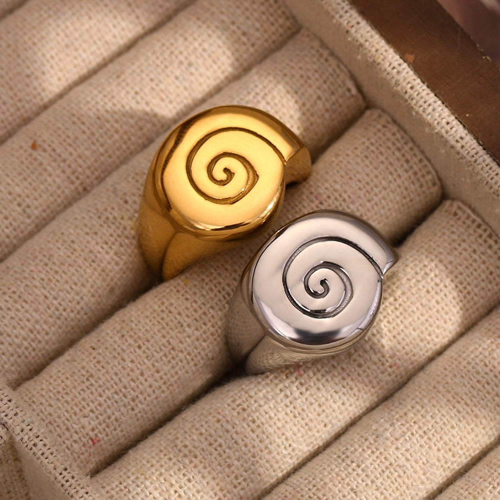 Island Swirl rings