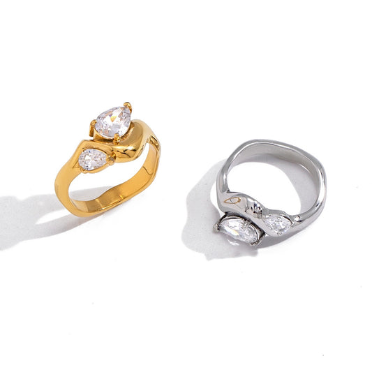 Valentina Twin Zirconia Ring