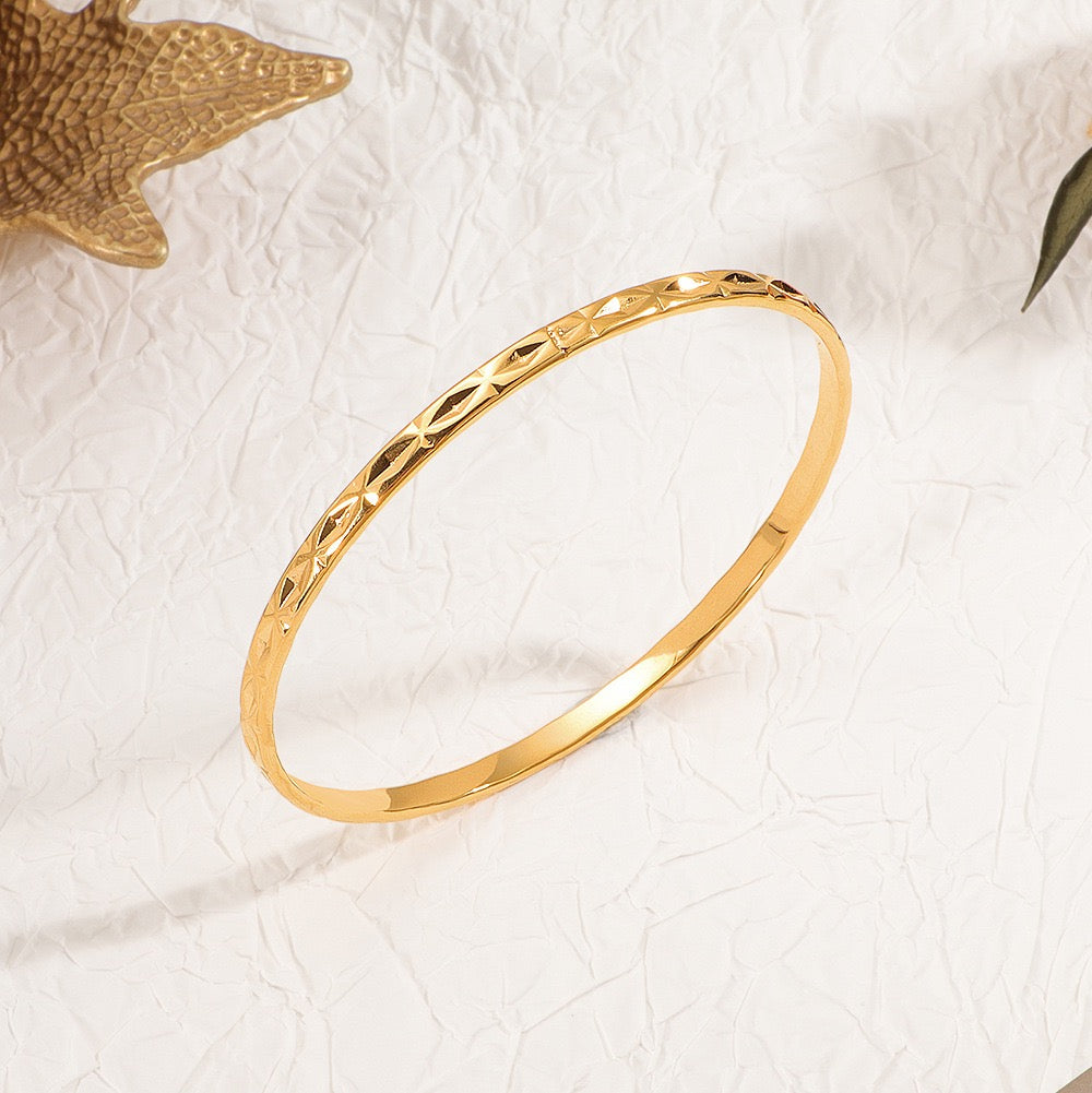 Adabana hoop bangles