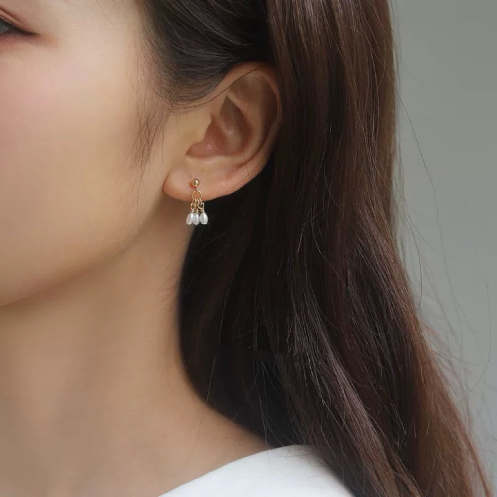 14k gold filled dainty pearly earrings