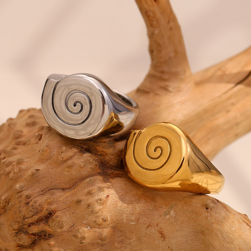 Island Swirl rings
