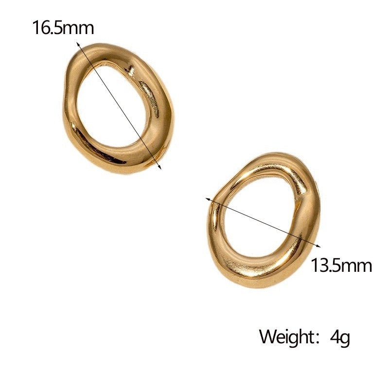 Oval hoops earrings