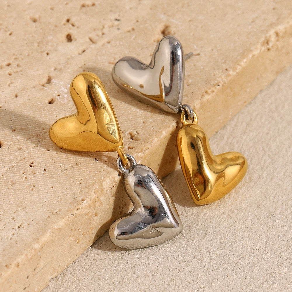 Two tones heart earrings