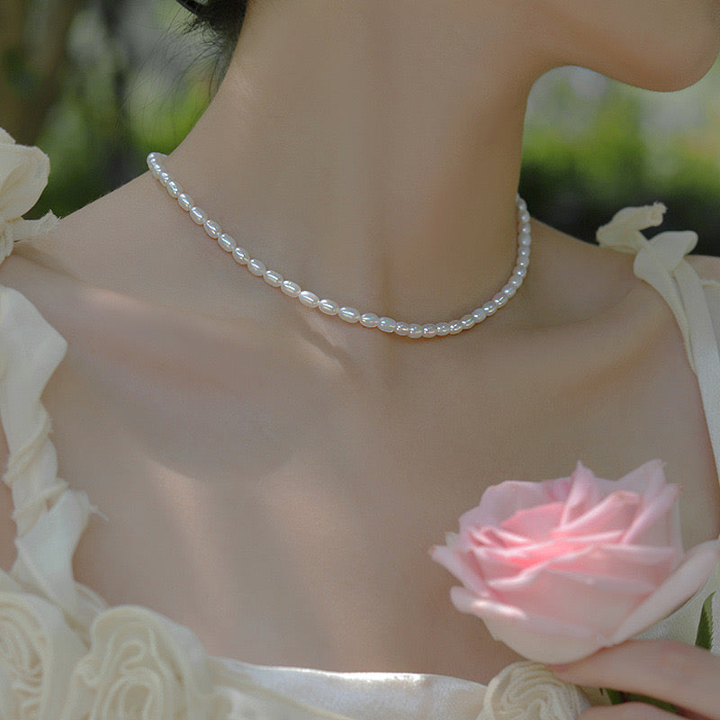 Othenia freshwater pearls necklace 4mm