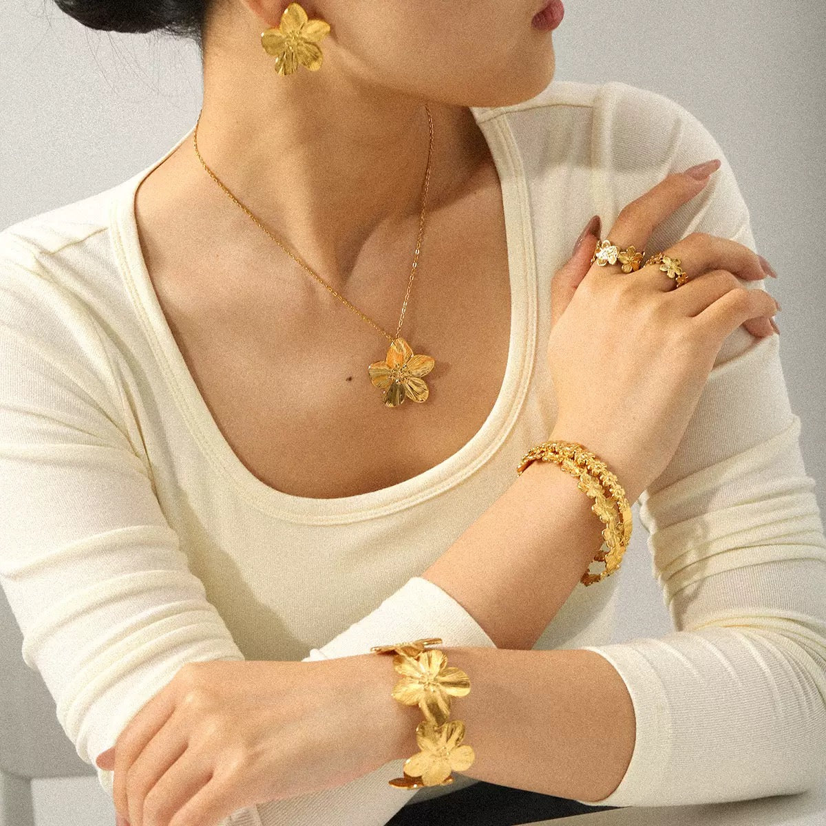Sonia flower collection