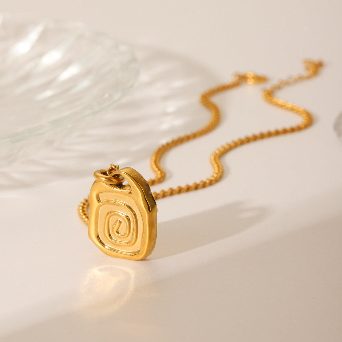 Three swirls earrings necklace collections