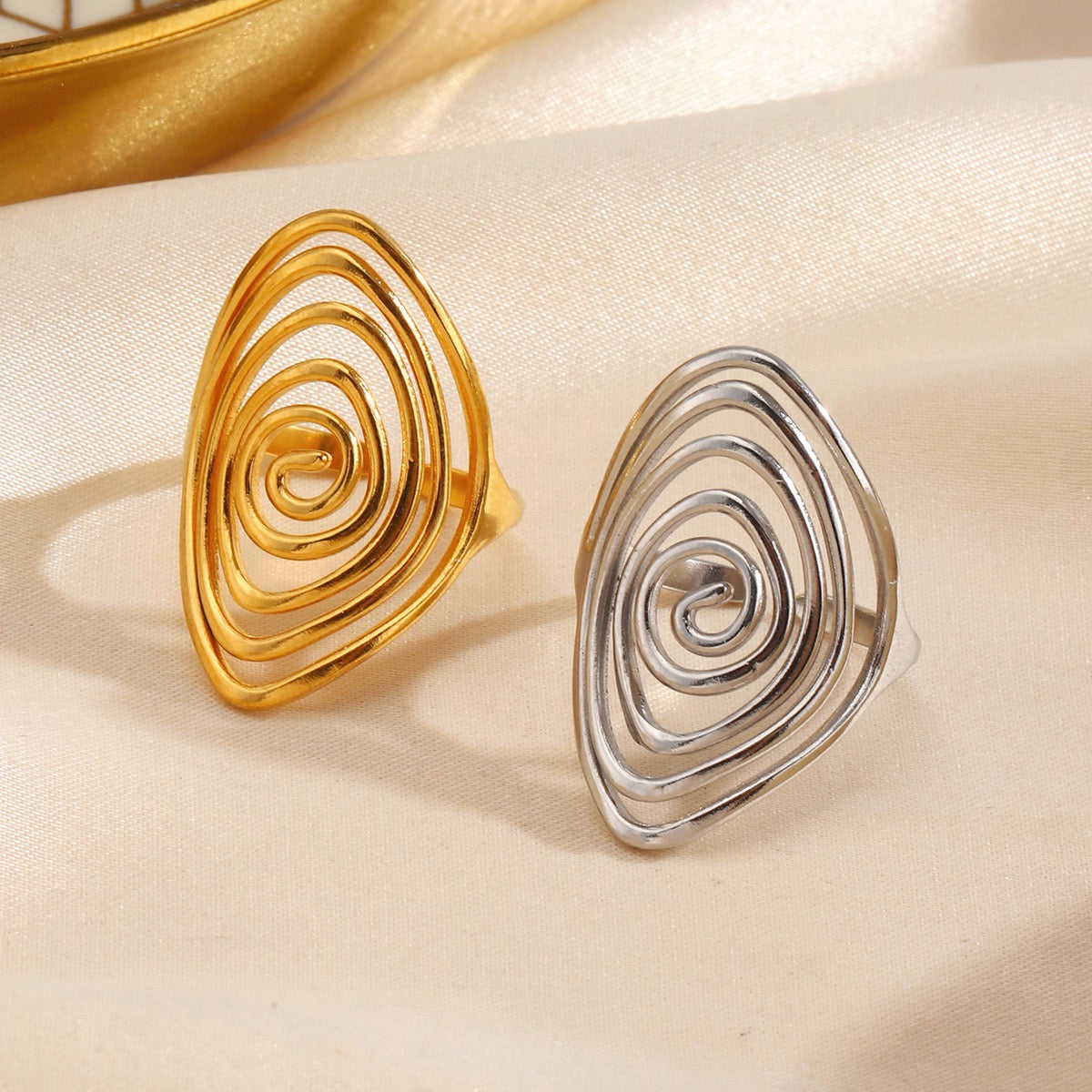 Rosaline Spiral set