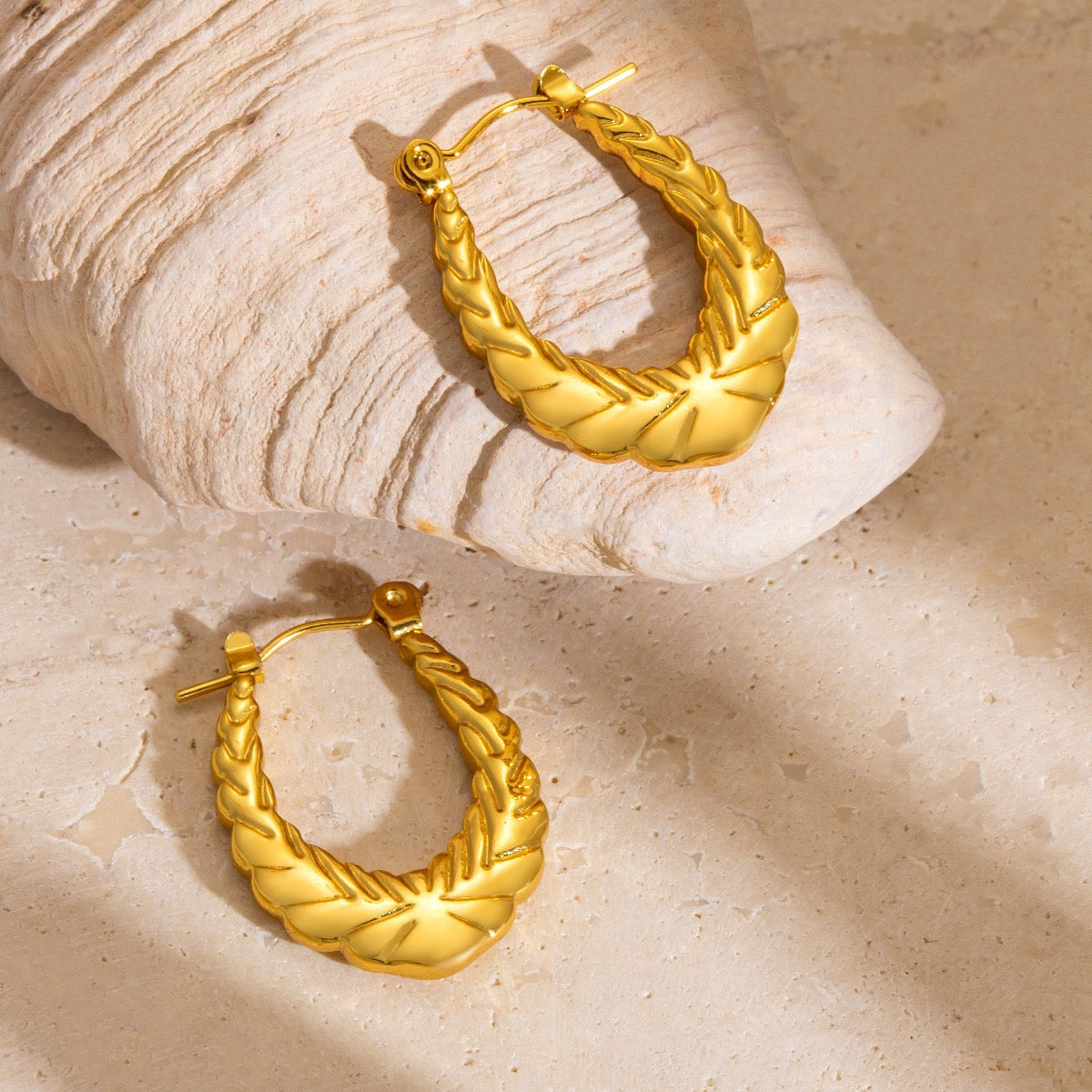 Lava art classic hoops