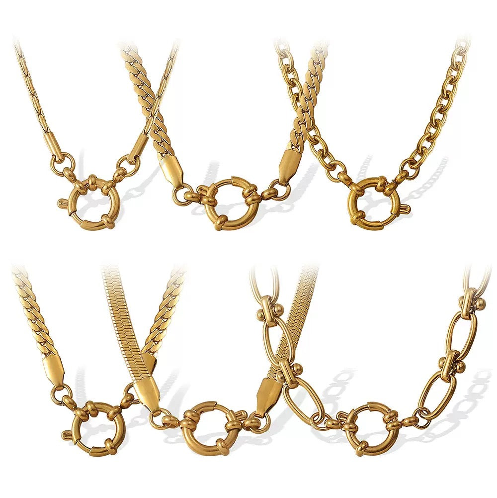 Statement chains necklace