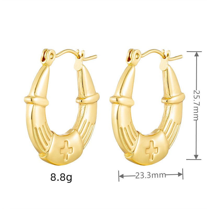 Reminiscence hoops earrings
