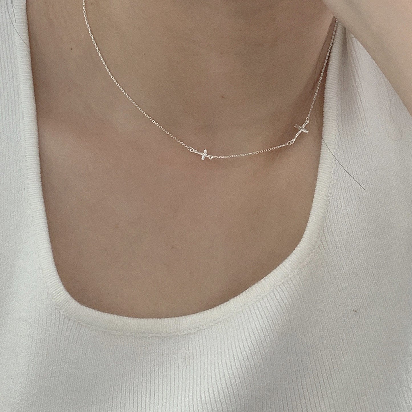 Downey Sterling silver cross necklace