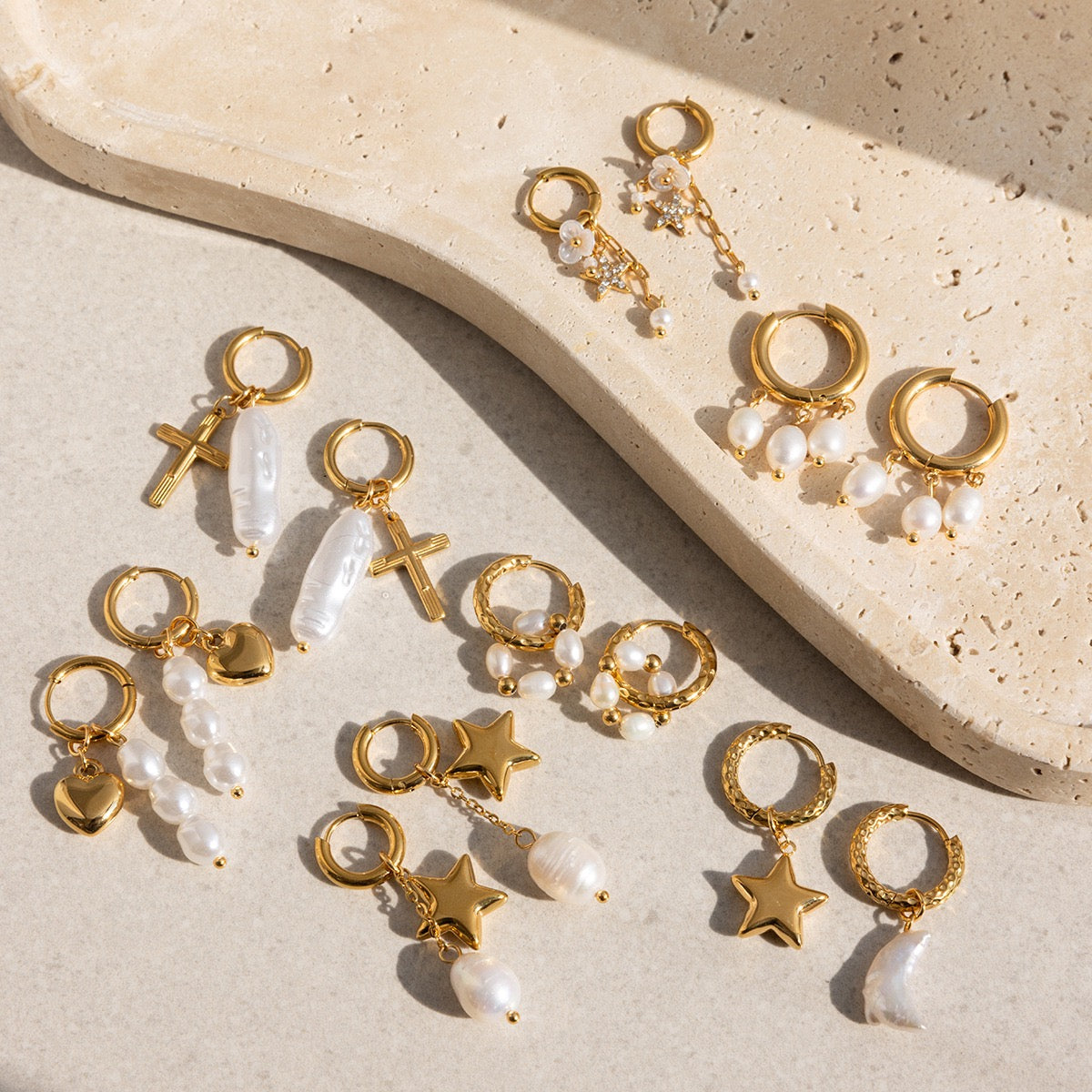 Pearly earrings collection