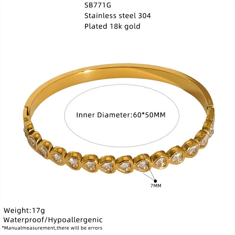 Rocky star bangle