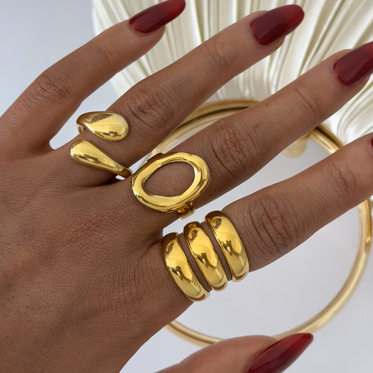 Atlanta Oval rings