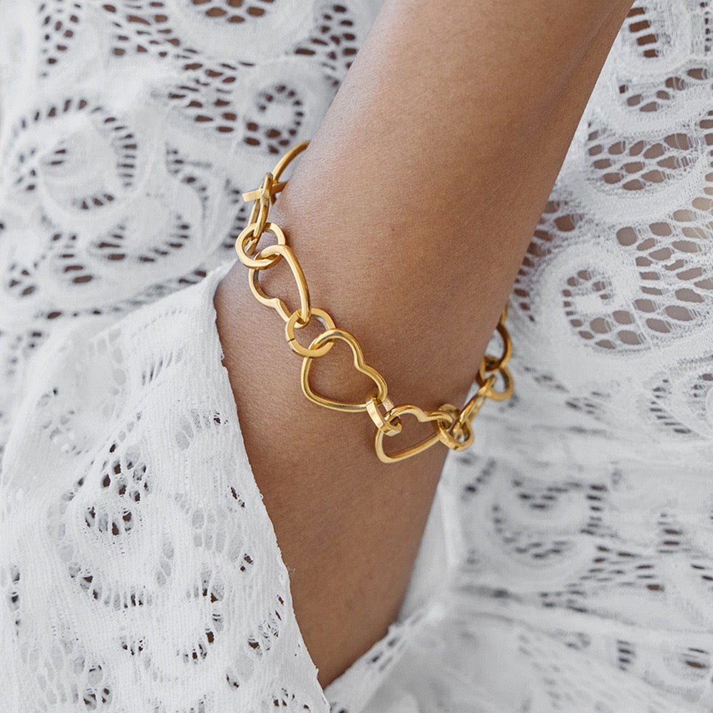 Heart chain bracelet