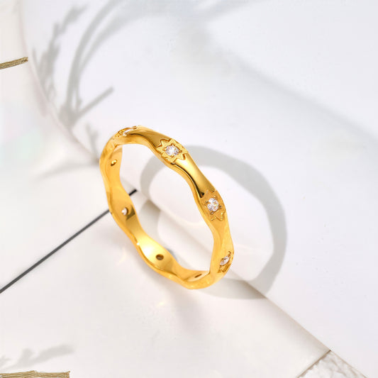 Green stars band rings