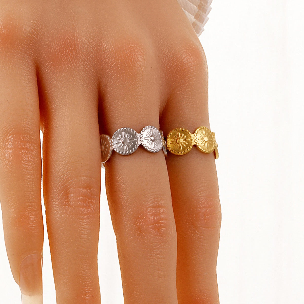 Sun band rings and bangles set
