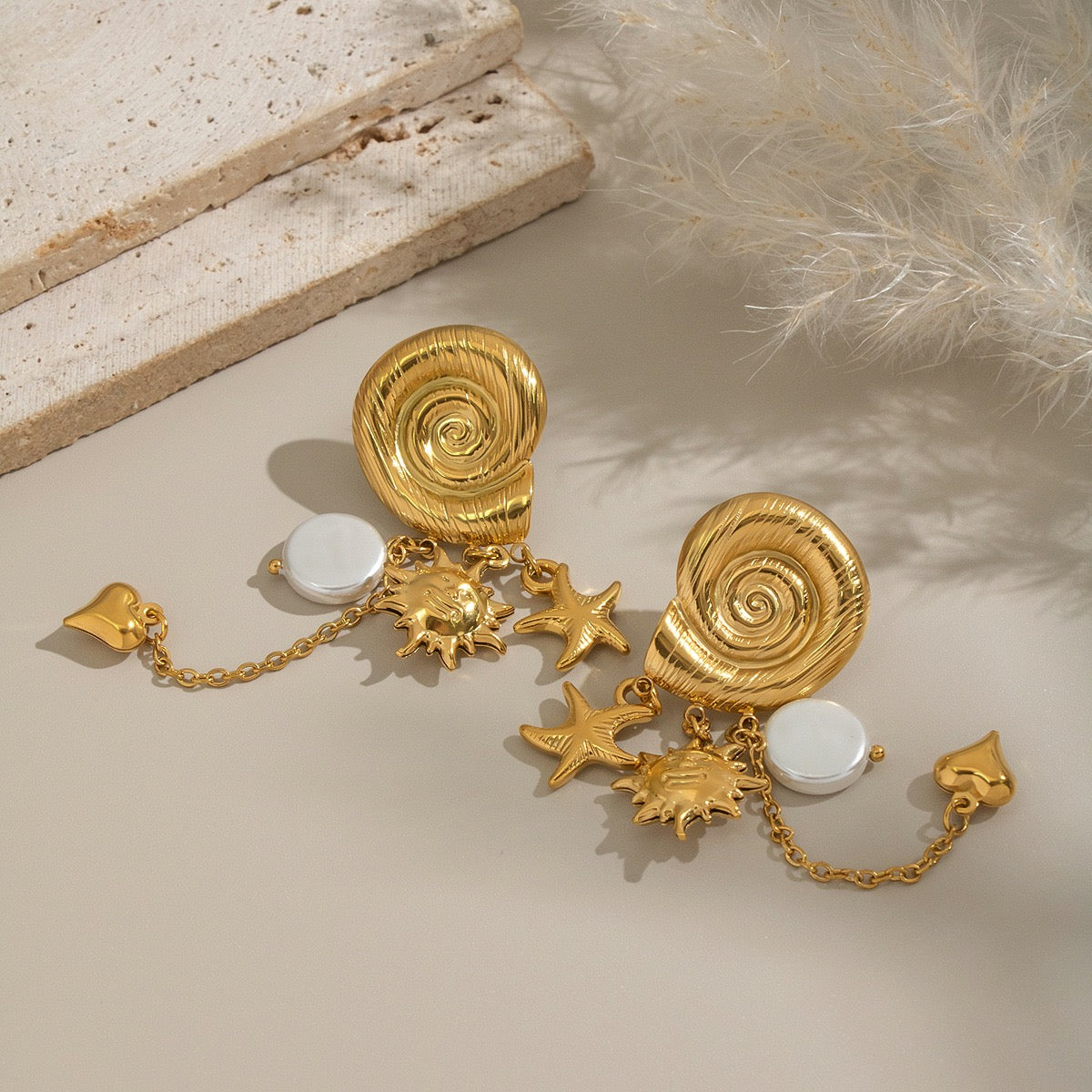 Swirl shell earrings