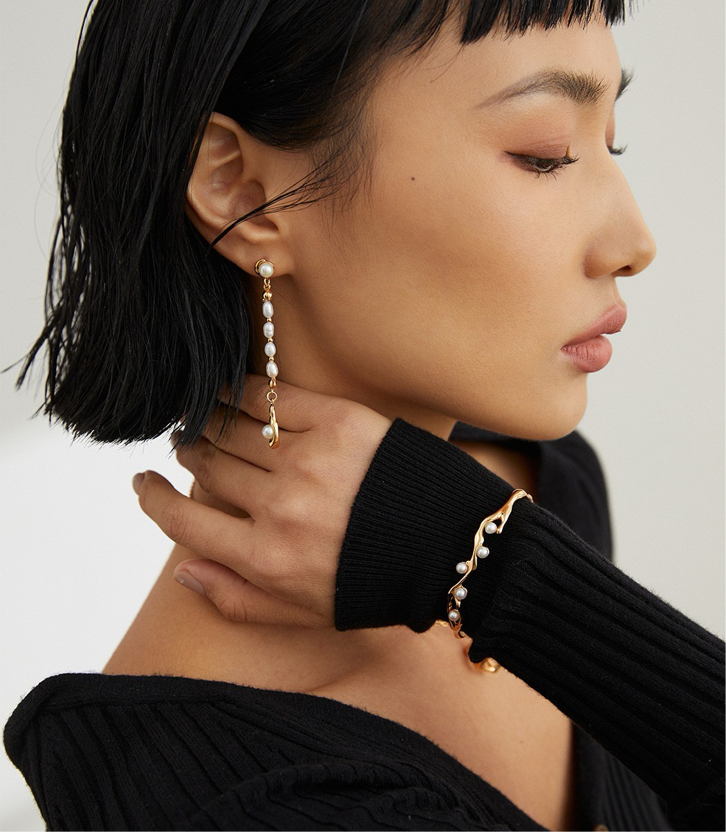 Brandy Branch pearl bangles