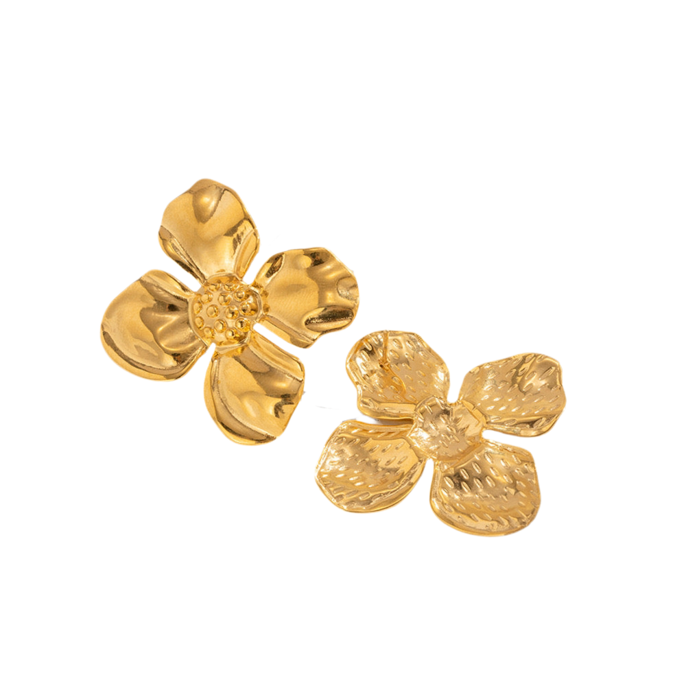 Nicoson Clover flower earrings