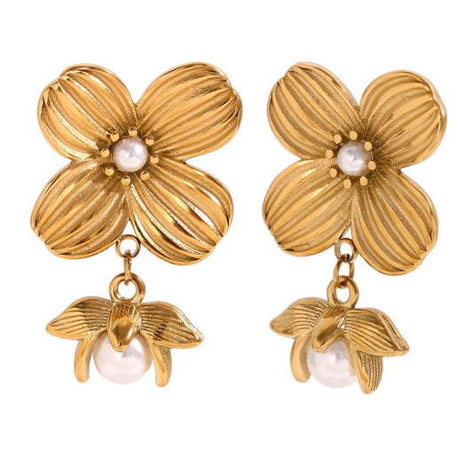 Palatine Clover flower earrings