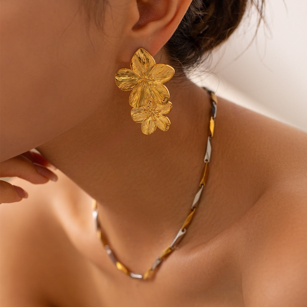 Bita two flower earrings