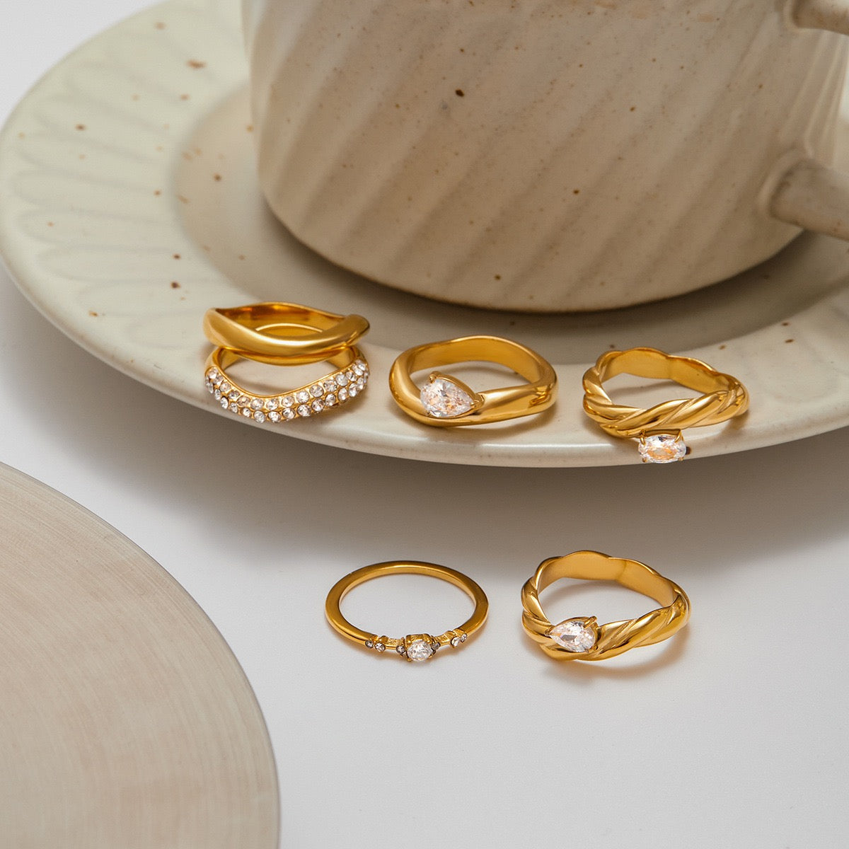 Sunny wave rings