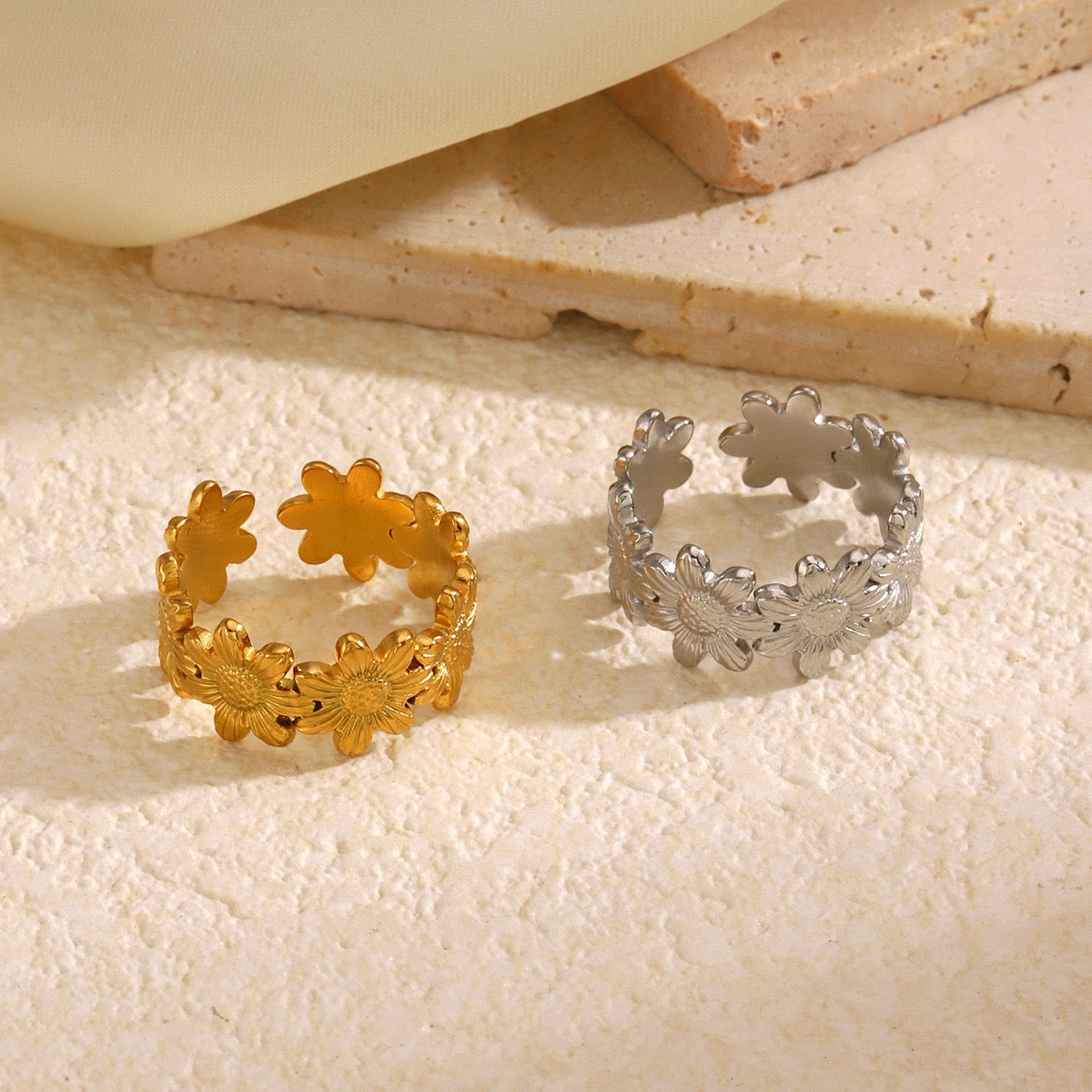 Berrima Sunflower rings