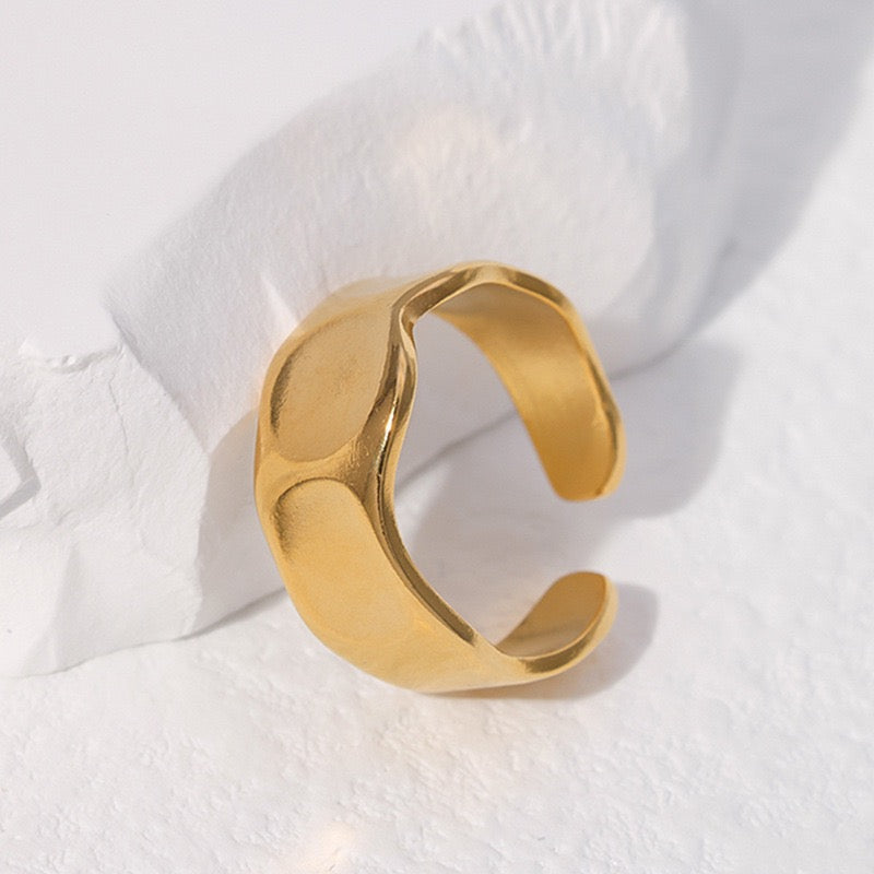 Charles Glasses rings