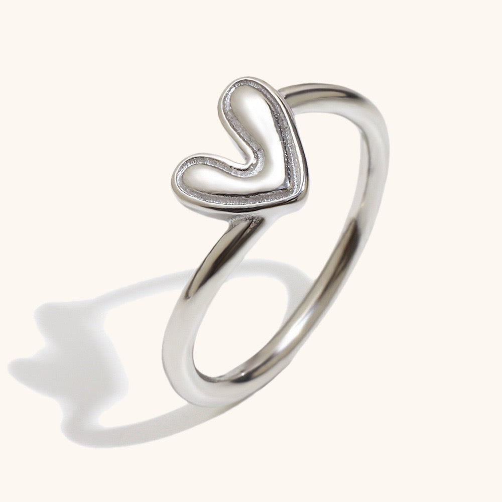 Minimalist Heart Ring – Dainty Stainless Steel Ring