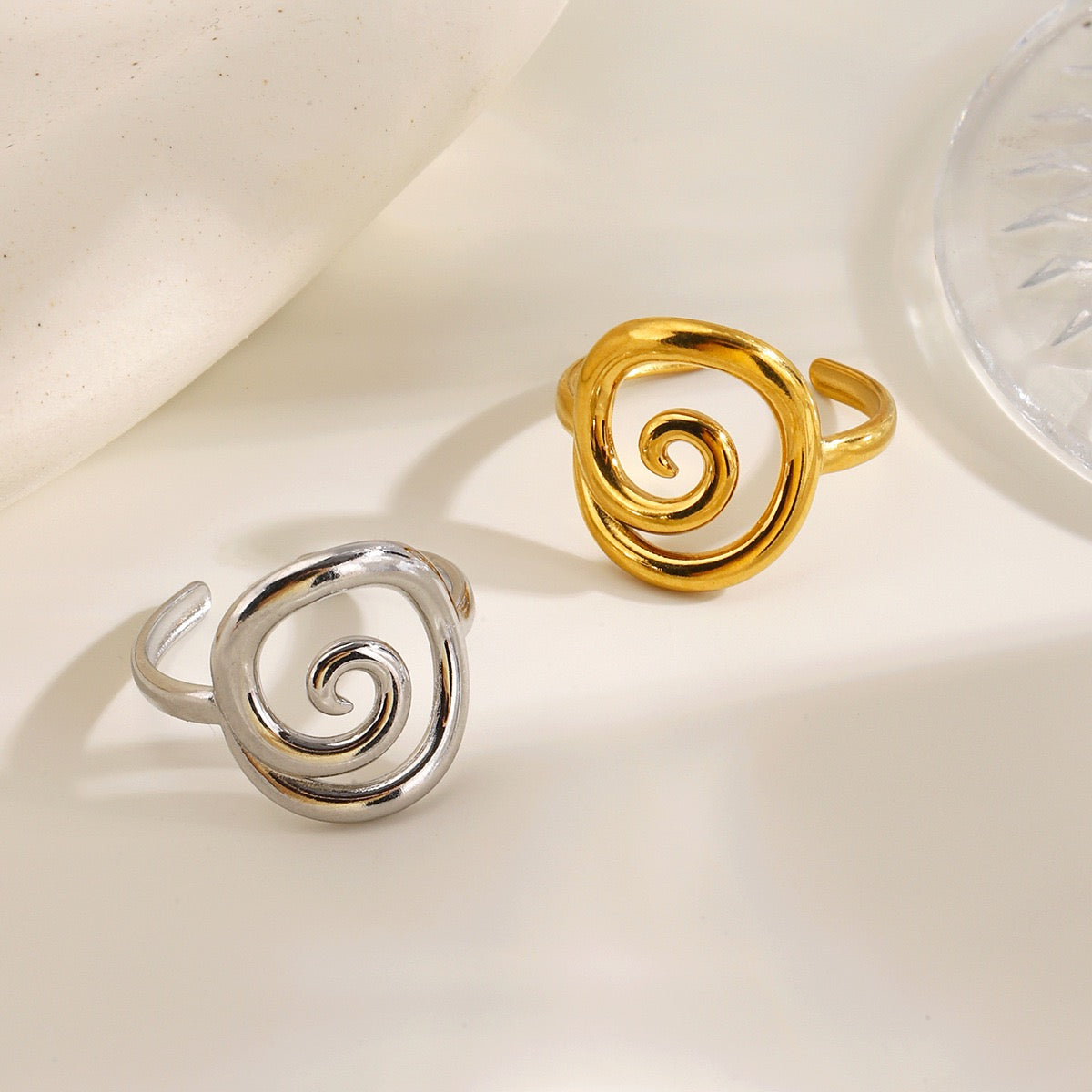Maze Aura Collection