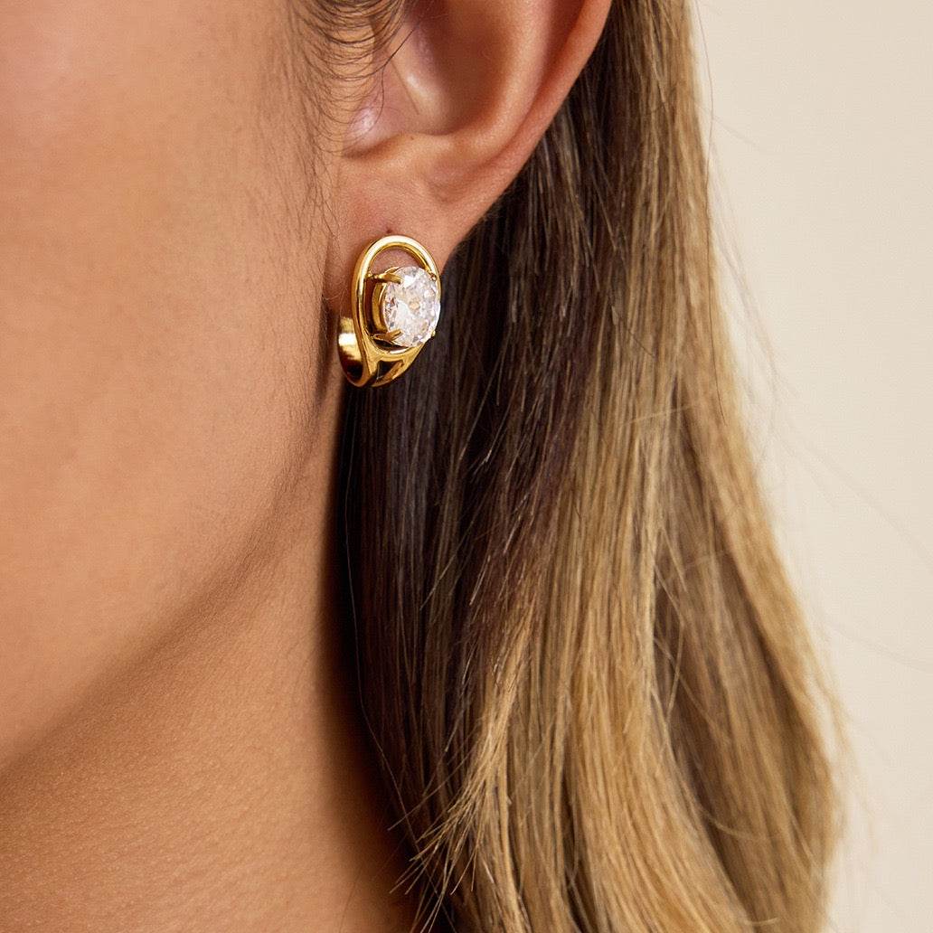 Dainty rock hoops