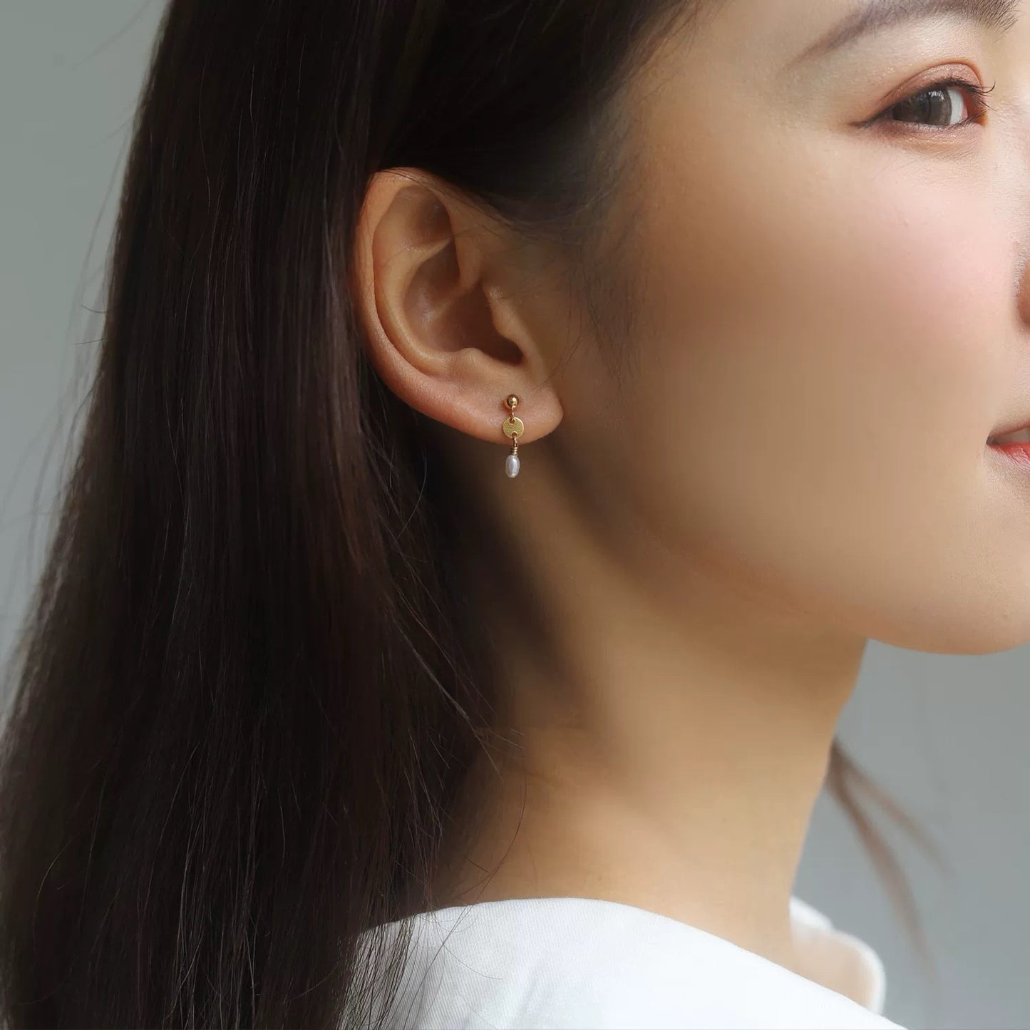 14k gold filled dainty pearly earrings