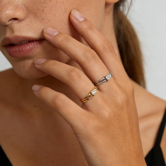 Dainty rock knots rings