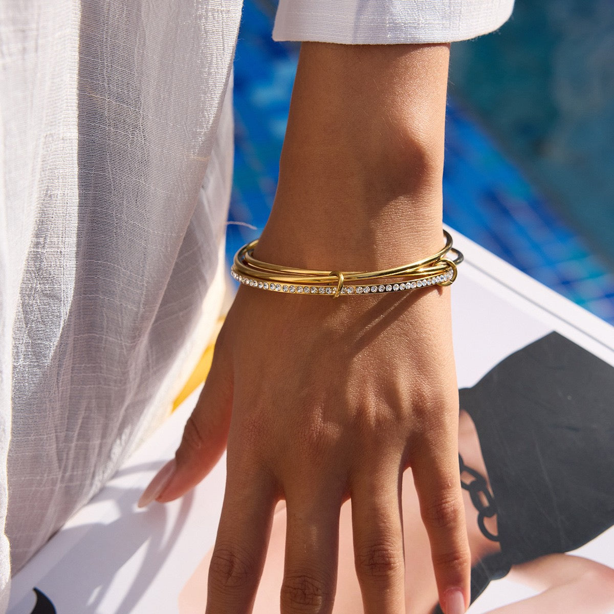 Layer bangles