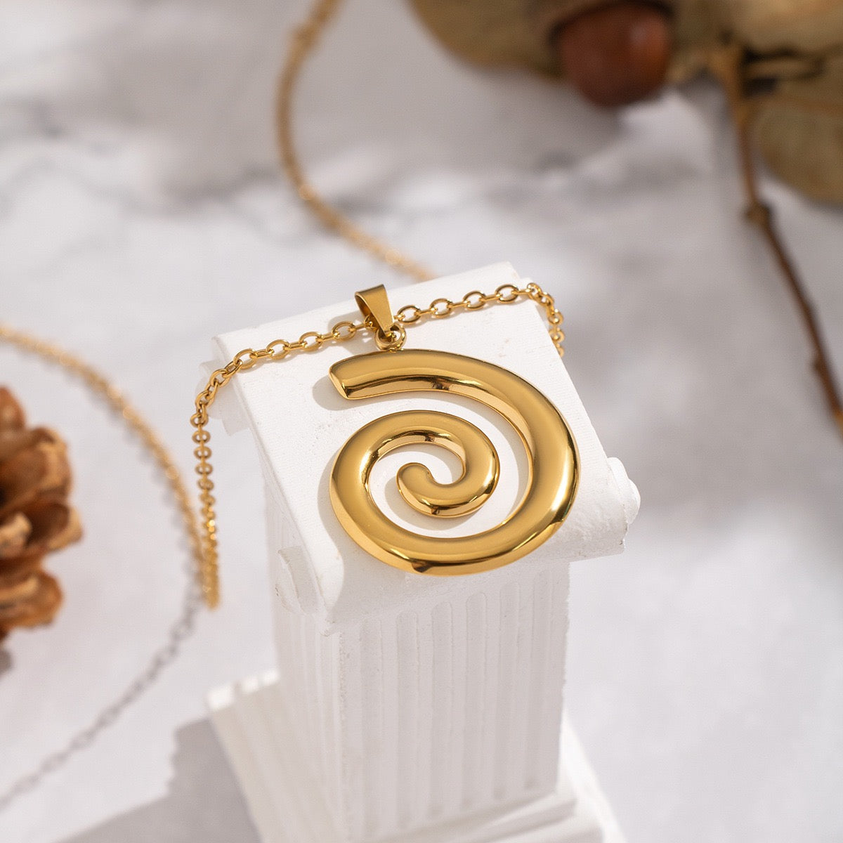 Three swirls earrings necklace collections