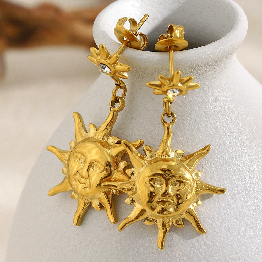 Sun earrings collection