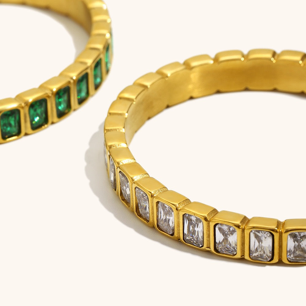 Full stars rock bangle