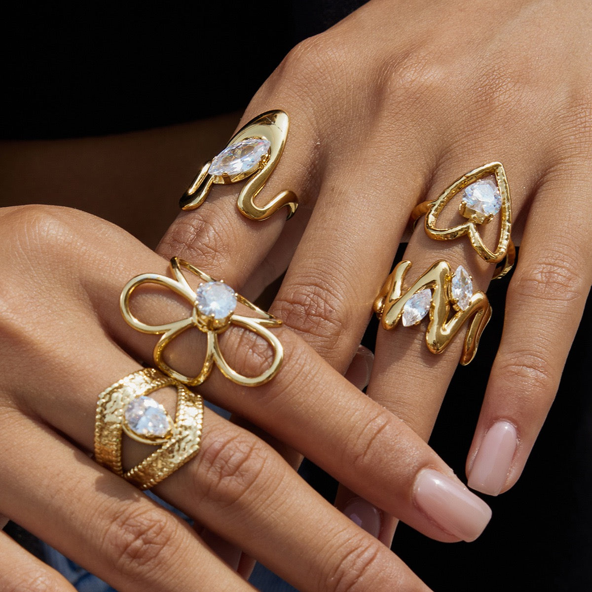 Bright Sunday rings collection