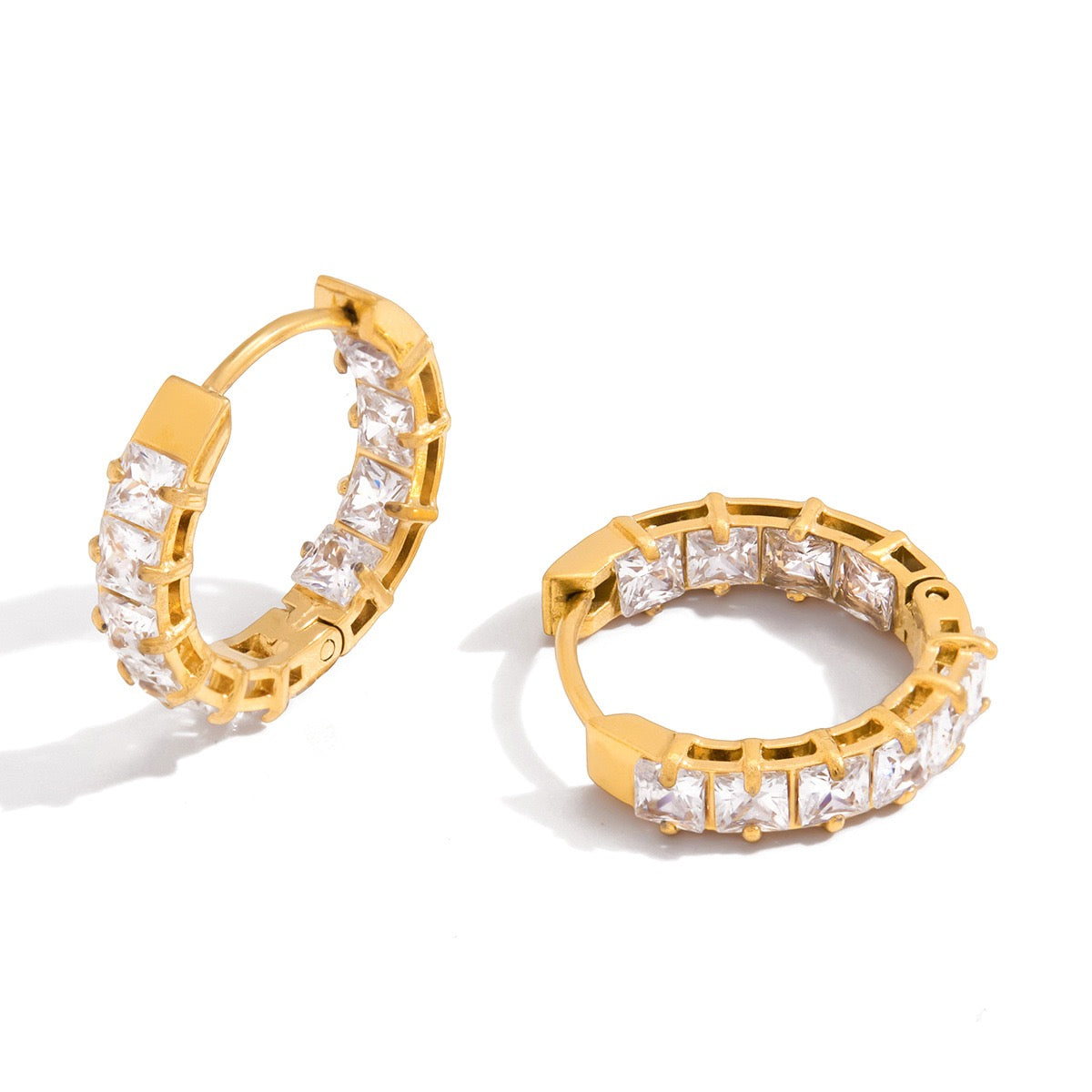 Dainty rock hoops