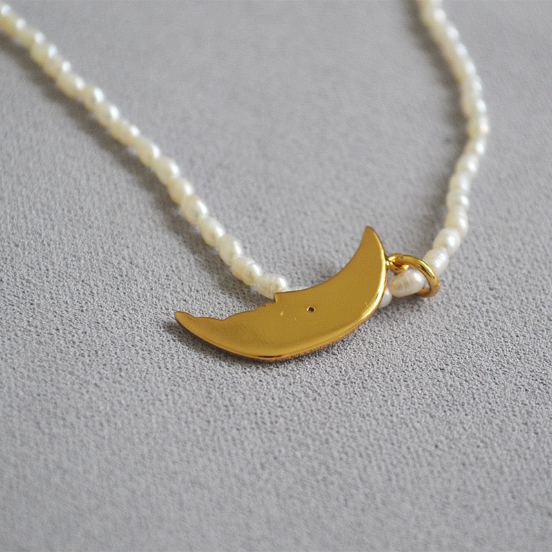 Luna moon pearl necklace