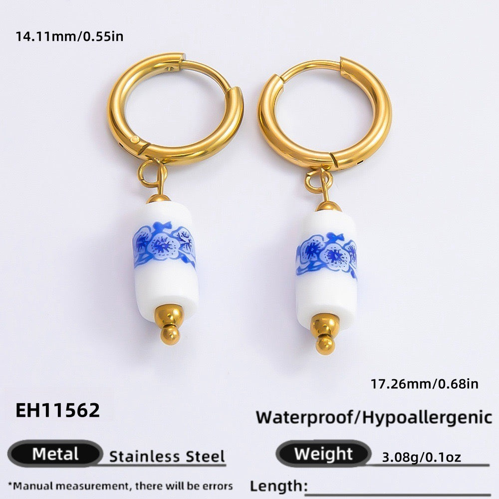 Aisha bondi blue summer charm necklace