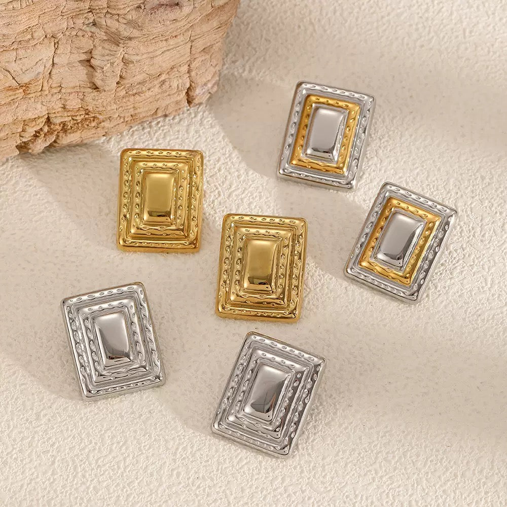 Texas square gate earrings
