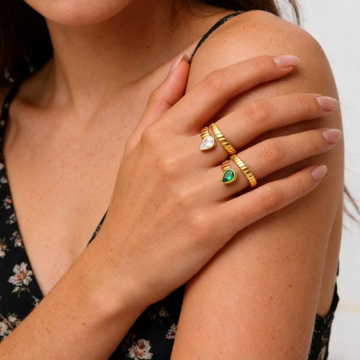 Cresia Cross stone rings