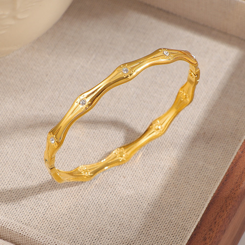 Dainty miya bangles
