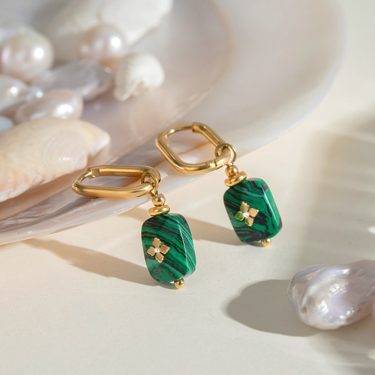 Colorful stones leaf earrings