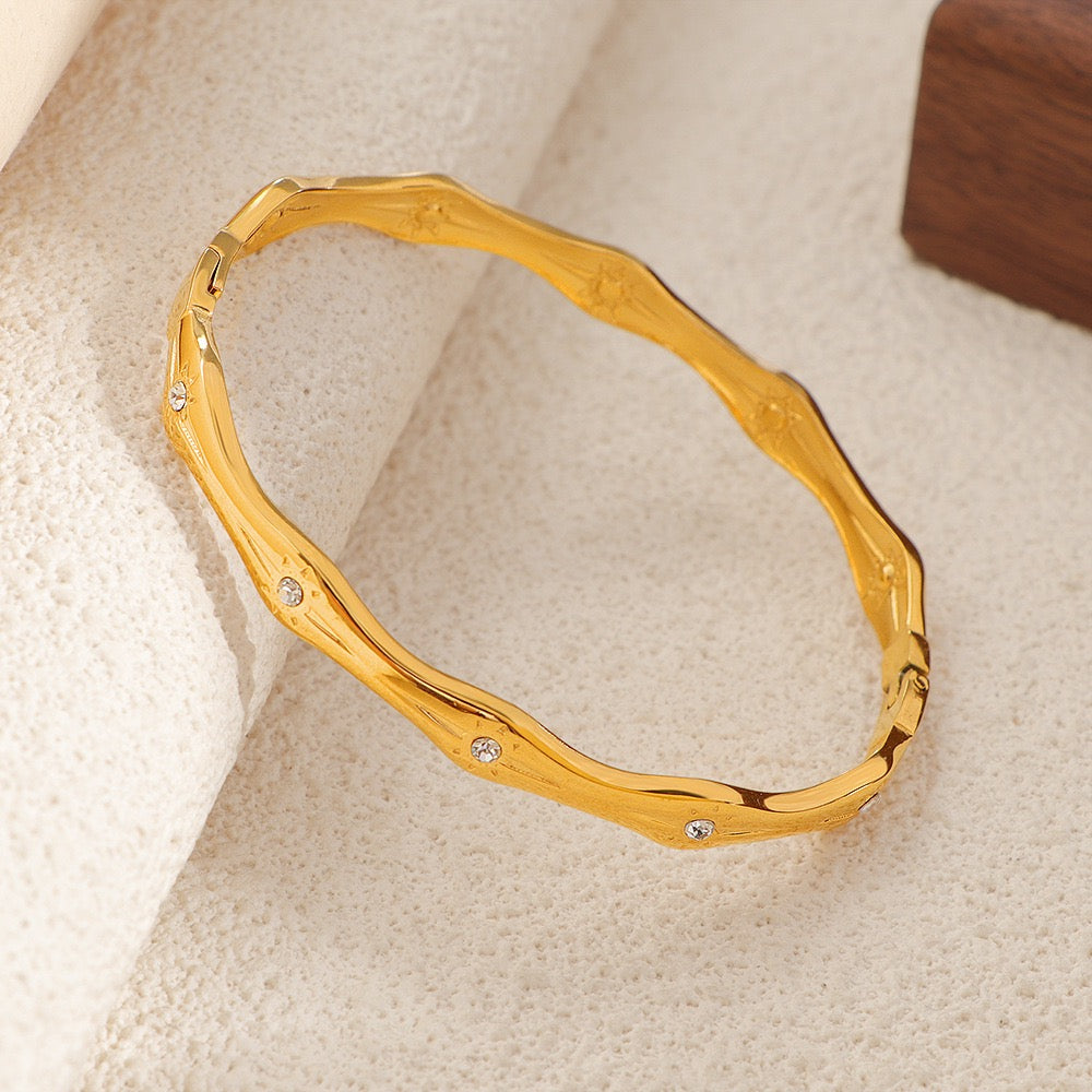 Dainty miya bangles